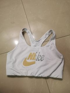 Nike sports bra medium