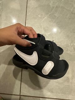 (Category: ) located in . Submitted by fayolashop (Listing ID 1303992267, Image 1). Description: .