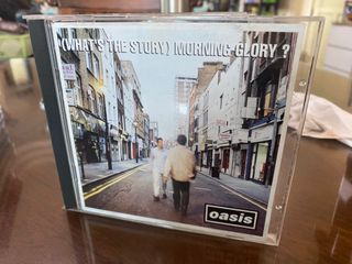 OASIS - (WHAT S THE STORY) MORNING GLORY?  Original Music Album CD 1995 - Good Condition