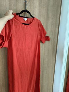 (Category: ) located in . Submitted by poseholic (Listing ID 1303936103, Image 1). Description: .