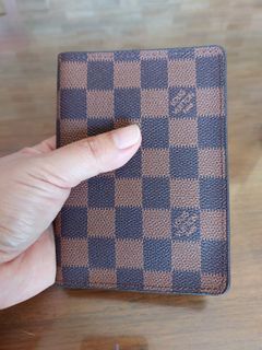 P850 only
# 16905 - Passport holder/ planner w/ free small notebook
