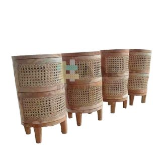 (Category: ) located in . Submitted by adrfurniture (Listing ID 1303993456, Image 1). Description: .