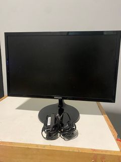 (Category: ) located in . Submitted by cheapskate91 (Listing ID 1303950833, Image 1). Description: .