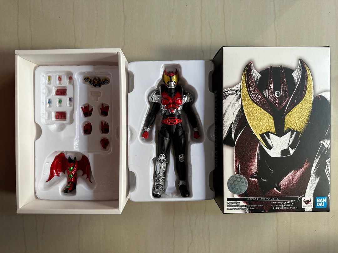 s.h.figuarts Kamen Rider Kiva Form + Machine Kivaa Option Parts