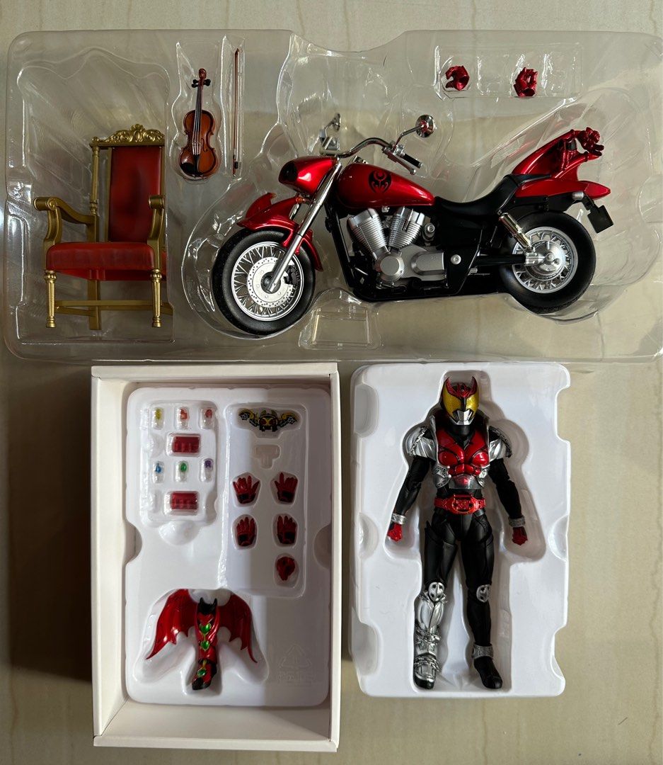 s.h.figuarts Kamen Rider Kiva Form + Machine Kivaa Option