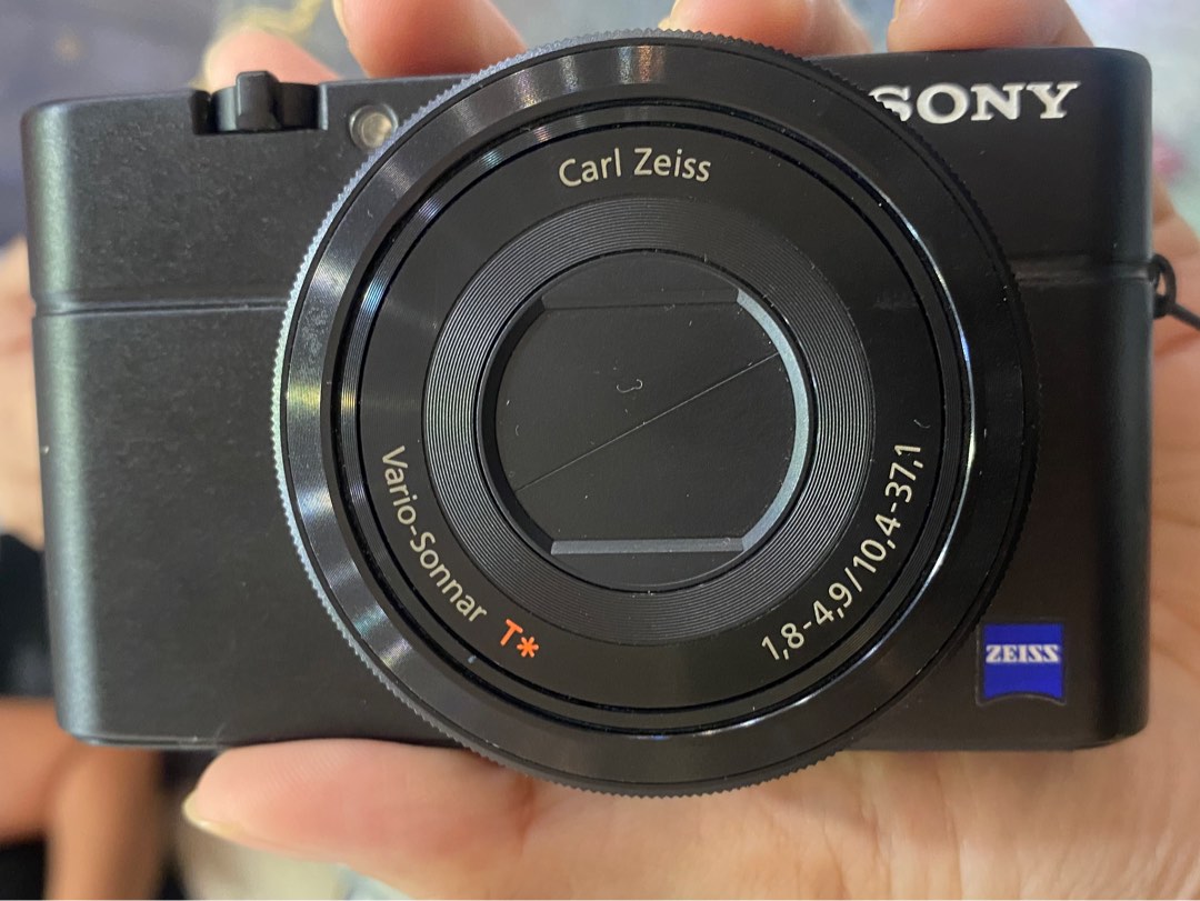 SONY RX100 MARK I, Photography, Cameras on Carousell