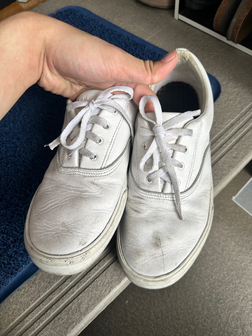 Sperry all white classic Men s Fashion Footwear Sneakers on Carousell