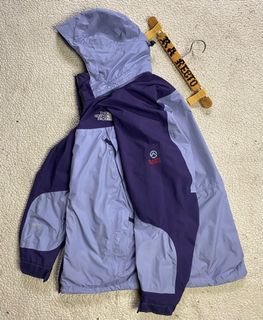 THE NORTH FACE SUMMIT SERIES GORE-TEX WATERPROOF OUTDOOR JACKET Size Large (22.5x27.5)