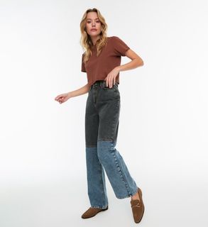 (Category: ) located in . Submitted by twofacedthrift (Listing ID 1303927840, Image 1). Description: .