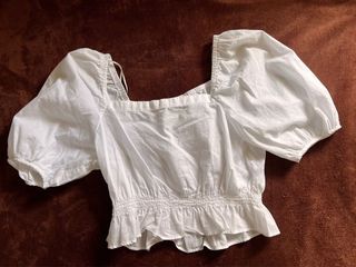 Uniqlo white blouse