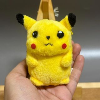 Vintage Pokemon Pikachu Mini Plush 8cm (faded tag) - Php 175