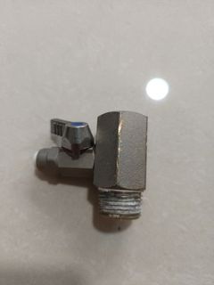 (Category: ) located in . Submitted by ckwalker (Listing ID 1303996674, Image 1). Description: .