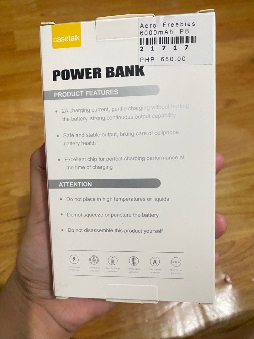 White Aesthetic “Casetalk” Power Bank (Category: Batteries & Power Banks) located in Caloocan City. Submitted by declutteringtreasures (Listing ID 1304067134, Image 2). Description: Brandnew Casetalk Powerbank 6,000 MAH White Location: 6th Ave, Caloocan City.