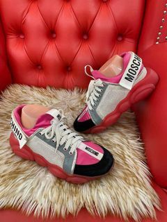 💯 Moschino Sneakers