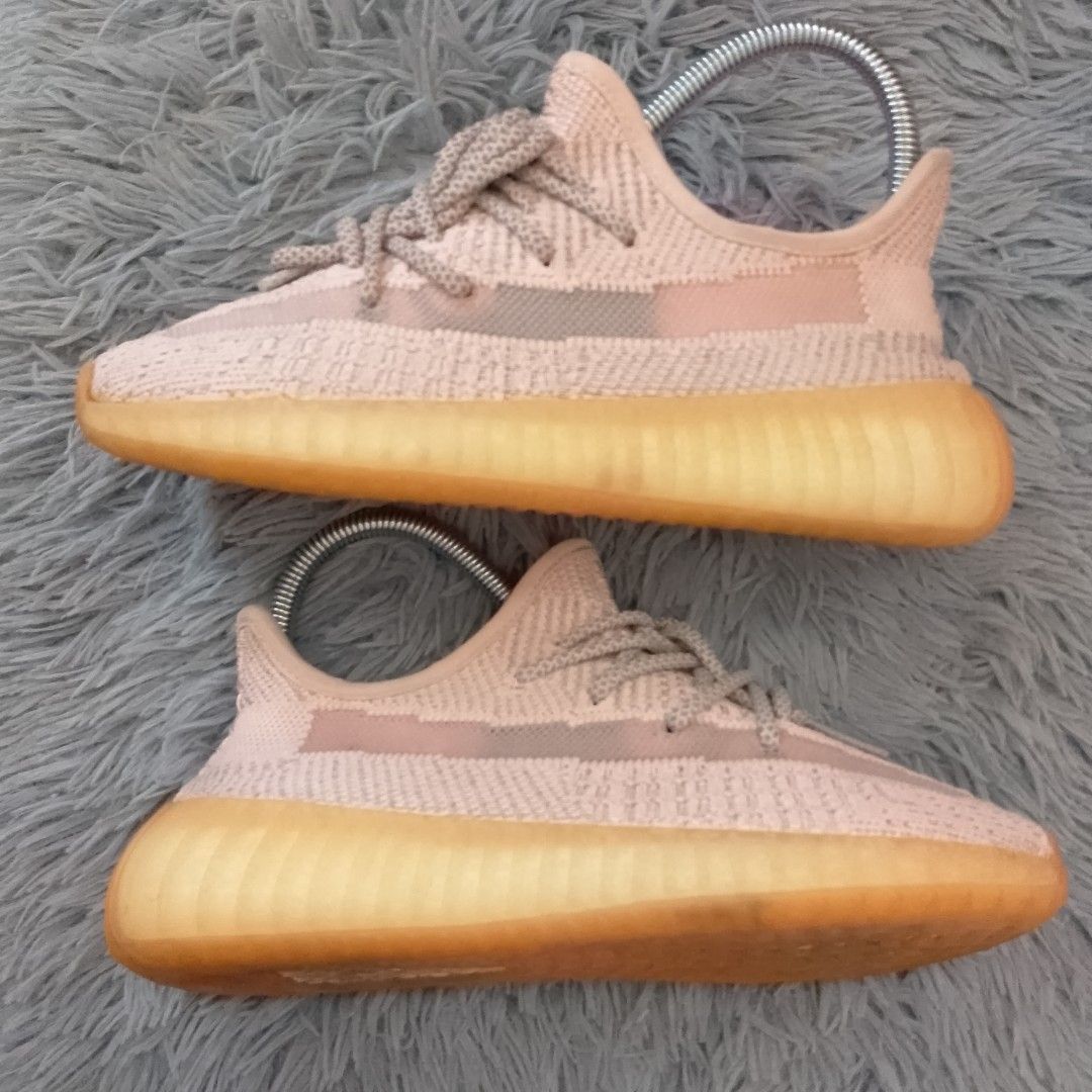 Harga sepatu adidas yeezy made in vietnam top