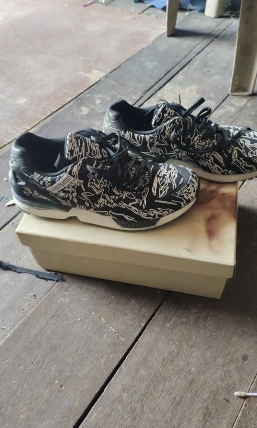 Adidas consortium zx 5000 store