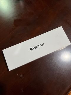 Apple Watch SE (2nd Gen) [GPS 40mm] Smartwatch with Silver Aluminum Case with Storm Blue Sport Band S/M.