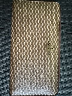 Authentic Coach Wallet from the US