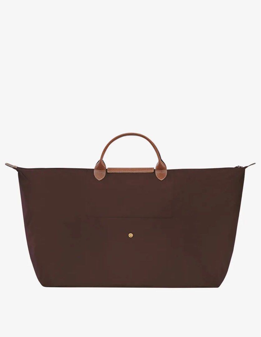 Longchamp raffles city shop