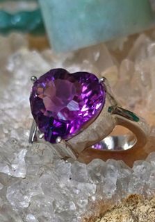 AVAILABLE ON HAND: Natural heart shaped BOLIVIAN AMETHYST customized ring