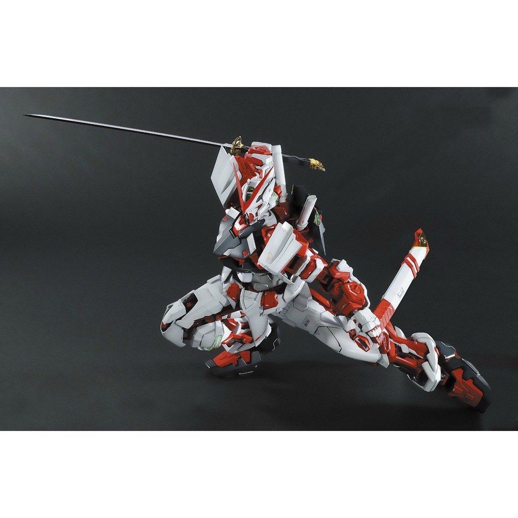 Bandai Gundam Astray Red Frame (PG) (Category: Gundam Model Kits) located in Singapore. Submitted by jnt88gundam (Listing ID 1304253637, Image 2). Description: Bandai Gundam Astray Red Frame (PG).