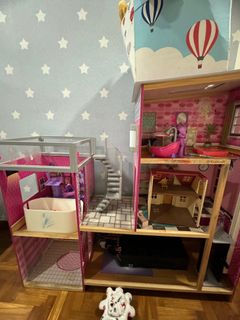 (Category: ) located in . Submitted by bond008 (Listing ID 1304196416, Image 1). Description: .