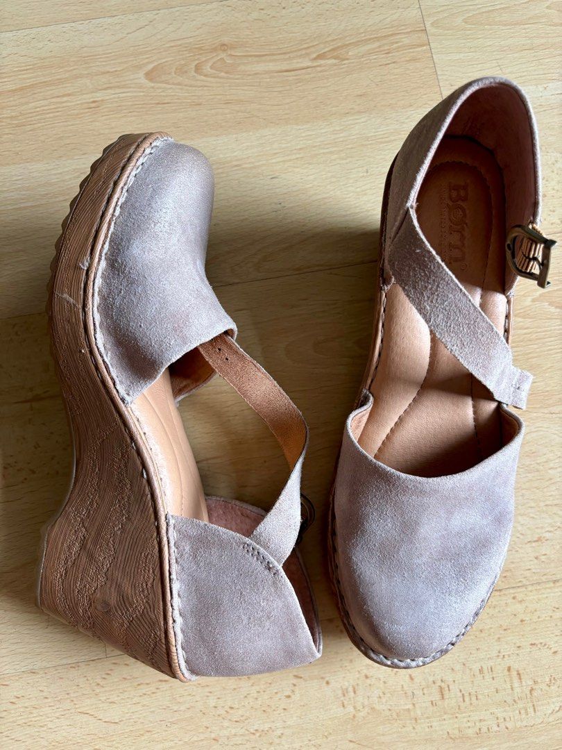 Born wedges (Category: Wedges) located in Makati City. Submitted by adelro (Listing ID 1304192173, Image 3). Description: Size US8 3” heels .
