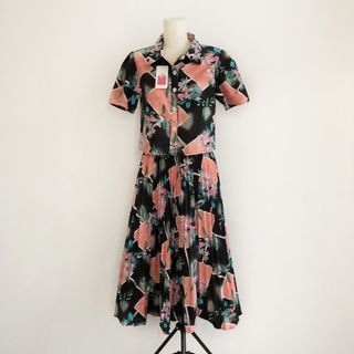 BRAND NEW BUTTONDOWN TOP + PLEATED SKIRT PRINTED SUMMER COORDS  black and apricot peach