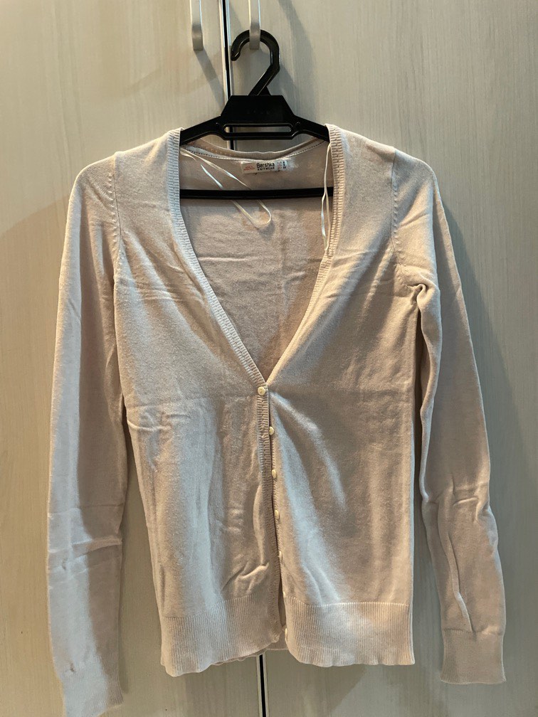Cardigan Knitwear Bershka Women s Fashion Tops Other Tops on Carousell
