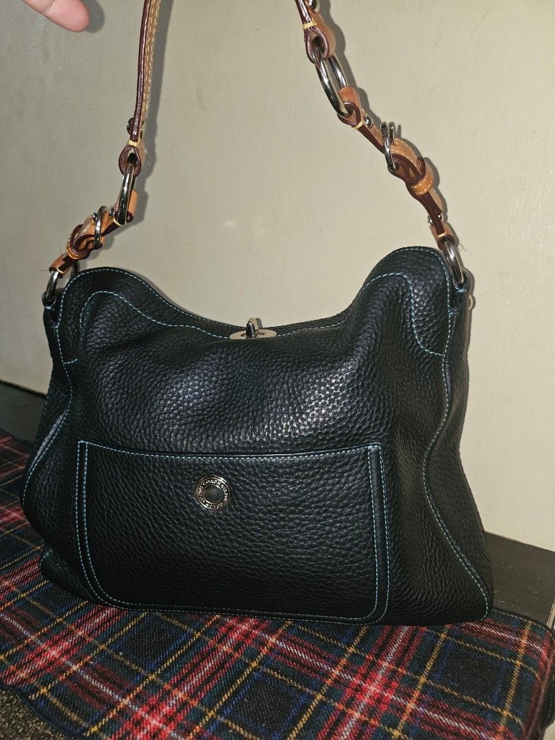 COAH BAG ORIGINAL (Category: Luxury Bags & Wallets) located in Angeles City. Submitted by truehawk_95a40c (Listing ID 1304168050, Image 1). Description: ALMOST NEW EXCELLENT CONDITION 2500 ONLY ORIGINAL COP LBC 95 MEET UP PAMPANGA.