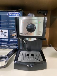 Delonghi Coffee Machine