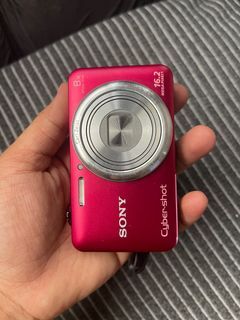 Digital Camera (Sony Cyber-shot DSC-WX80 16.2 MP)