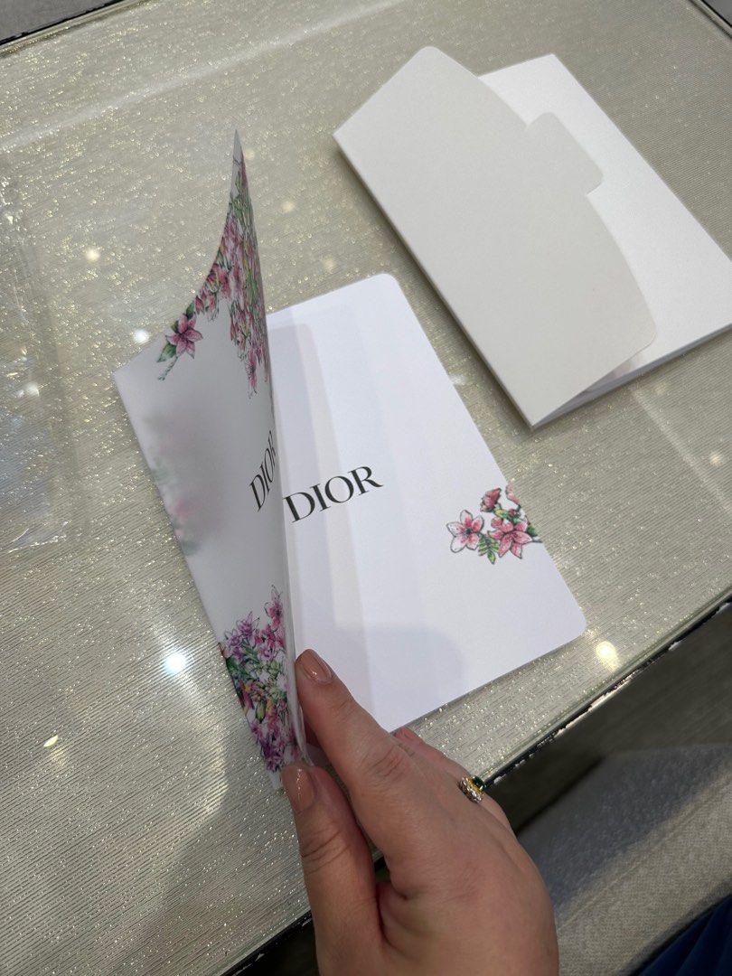 notebook (Category: Stationery & School Supplies) located in Bayan Lepas. Submitted by cchhooaahh (Listing ID 1304228373, Image 3). Description: 19cm x 14cm.