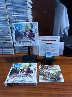 Etrian Odyssey 2 Untold: The Fafnir Knight (Big Box with Staff Book) 3DS/2DS Game