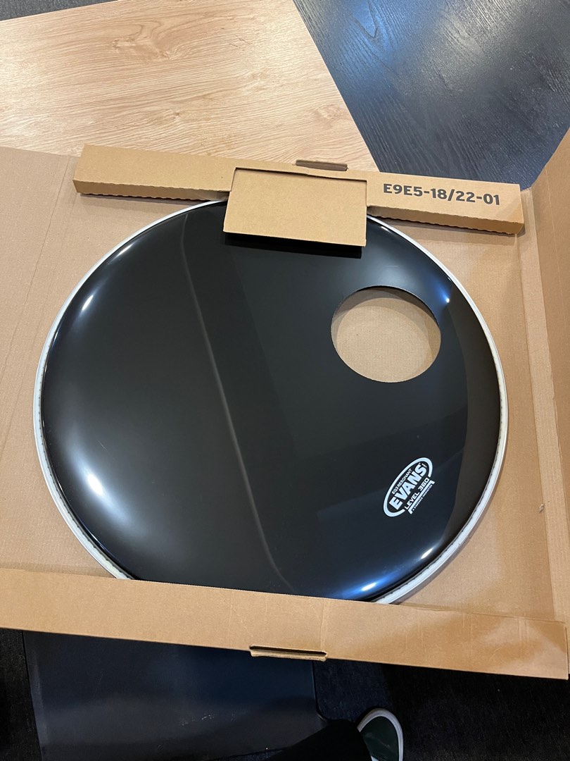 EVANS Kick Drum Heads 20”, Hobbies & Toys, Music & Media, Musical