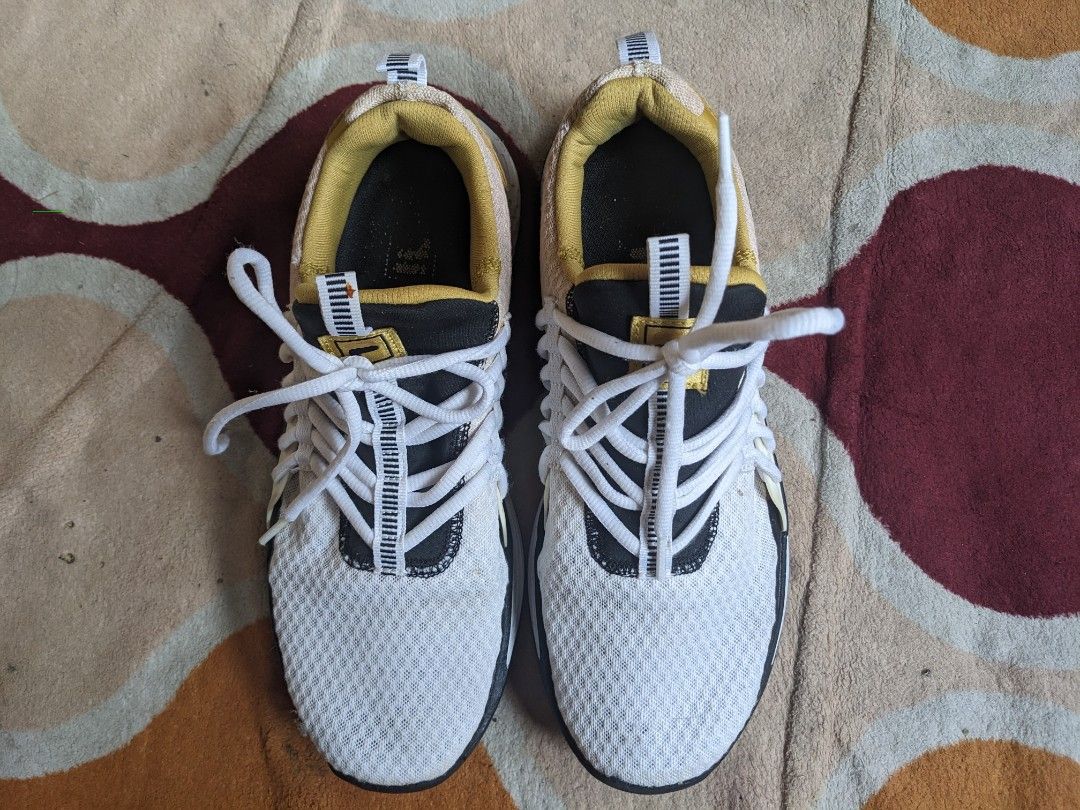 Fila Lux Men s Fashion Footwear Sneakers on Carousell