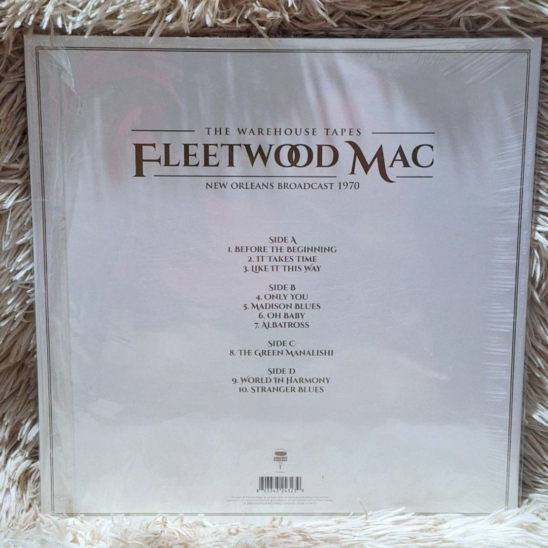 Fleetwood mac (Category: Vinyls) located in Caloocan City. Submitted by collectionsitems (Listing ID 1304163805, Image 2). Description: Welcome to our shop collectible pop up shop! 👝Posted items are on hand. 💿🎧🎵💽🎷📽🎥 CD'S / DVD's Books & VINYL are all imported made in uk our local opm album and original in mint to nearmint & unsealead sealed brand new 🛒Pls add to cart to check stocks availability. 💵We sell quality products at reasonable 