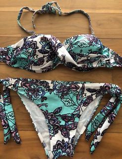(Category: ) located in . Submitted by zyshe (Listing ID 1304178999, Image 1). Description: .
