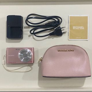 FOR TRADE ONLY ! sony cybershot dsc-w510 with michael kors pouch