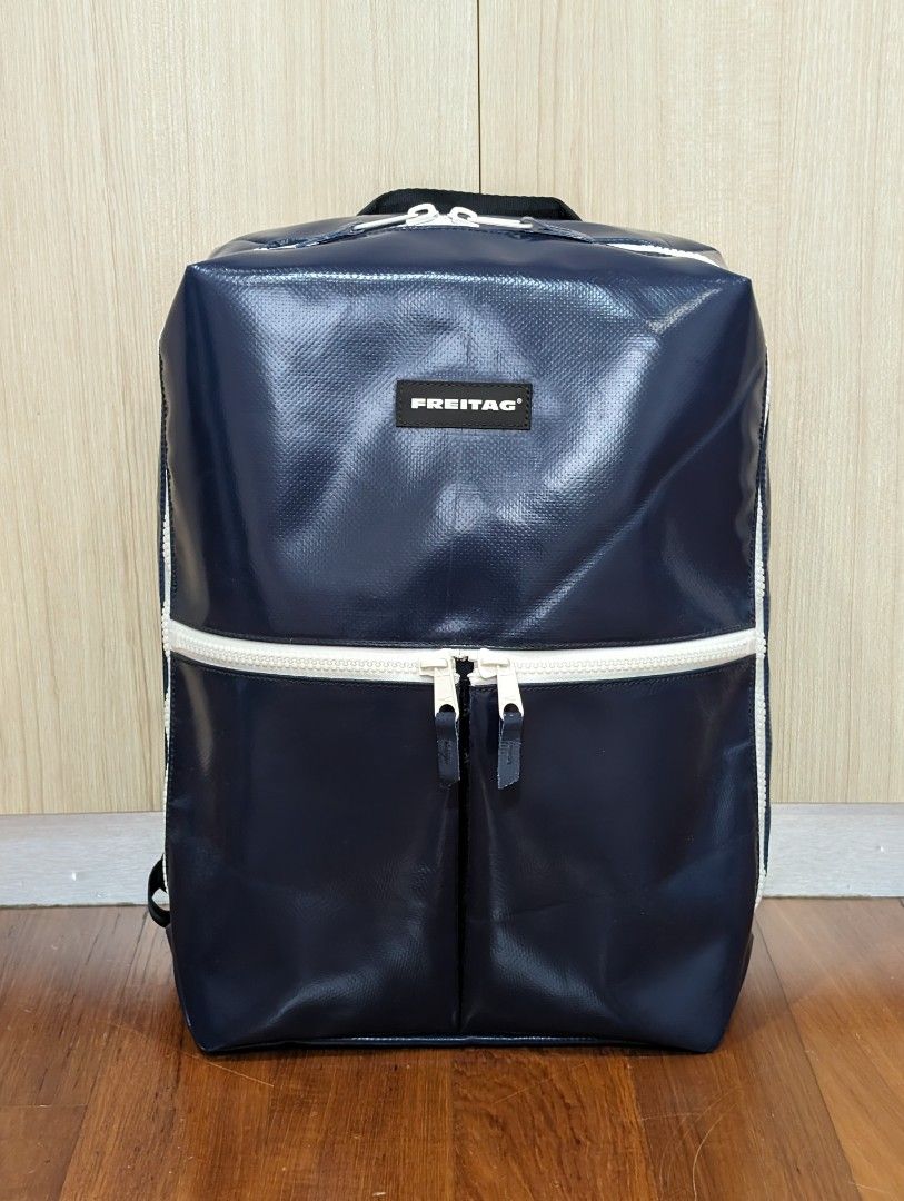 FREITAG F49 FRINGE 黒×白文字 フライターグ リュック FREITAG F49 FRINGE 黒×白文字 フライターグ リュック