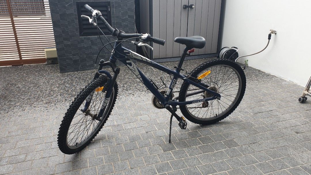 Giant 250 T 6 6061 Aluminum new tyre Sports Equipment Bicycles Parts Bicycles on Carousell