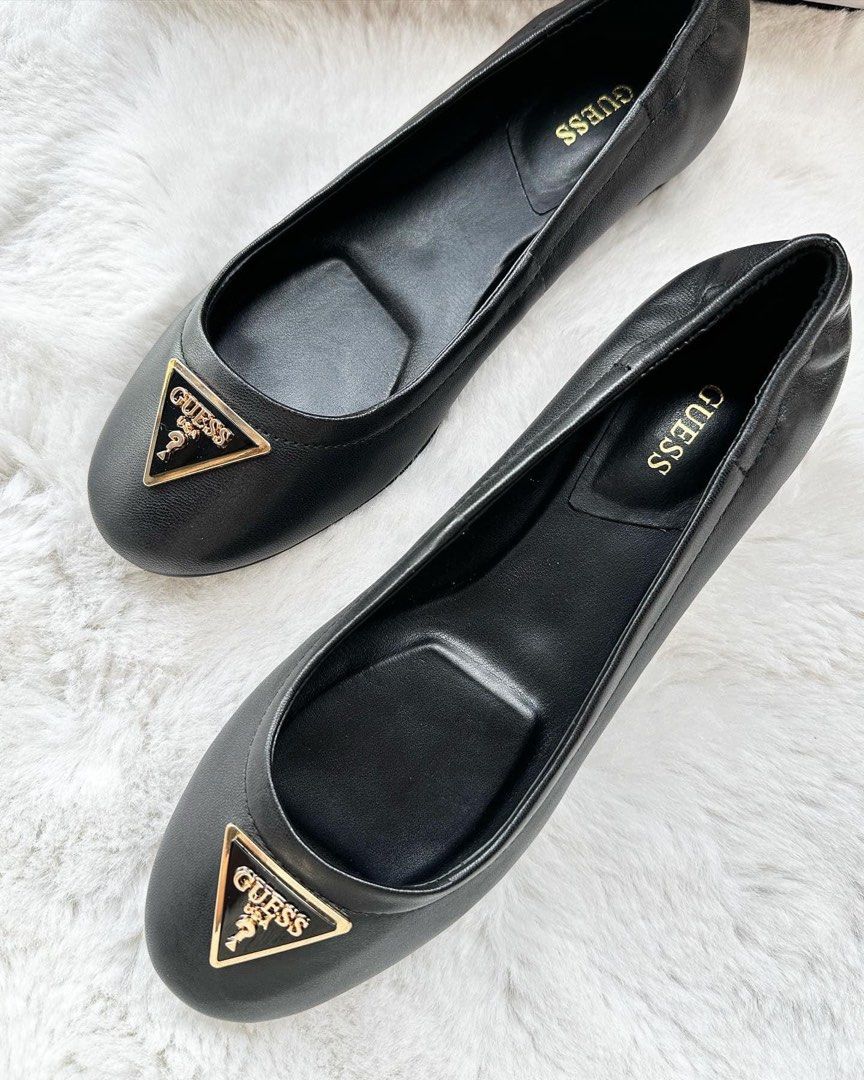 GUESS Women s Miffy Ballet Flat Shoes. Black. Size 7 US Women s Fashion Footwear Flats Sandals on Carousell