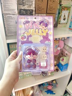 Pop mart figures (popmart dimoo, molly, hacipupu, azura, pucky, pino ...