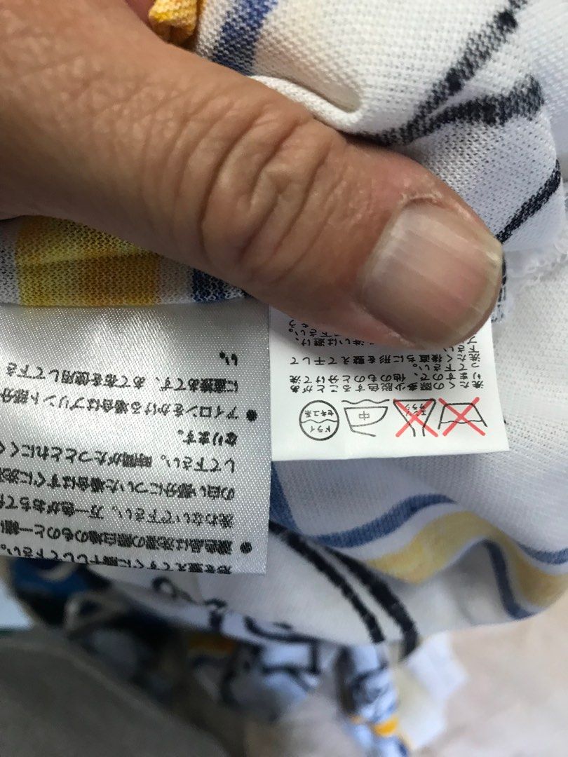 HARDY  AMIES SPORTS  polo shirt 尺寸M 黃斑優惠 照片瀏覽 4