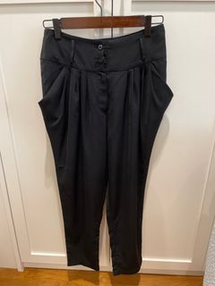 (Category: ) located in . Submitted by krisshop (Listing ID 1304182302, Image 1). Description: .