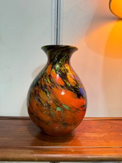Japan art glass vase Excellent condition  PhP1,200.00