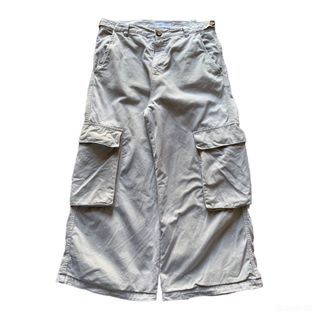 Jnco style super baggy pants with super big pockets