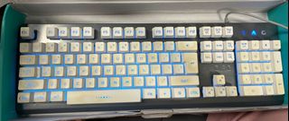 Teclado con cable luminoso64087088479875110