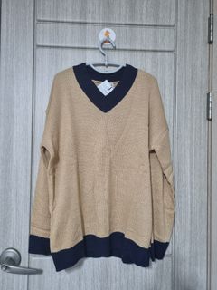 Korea Unisex Knitted Sweater