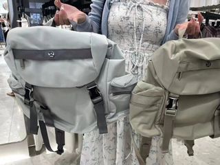 (Category: ) located in . Submitted by luxurious.mall (Listing ID 1304121564, Image 1). Description: .